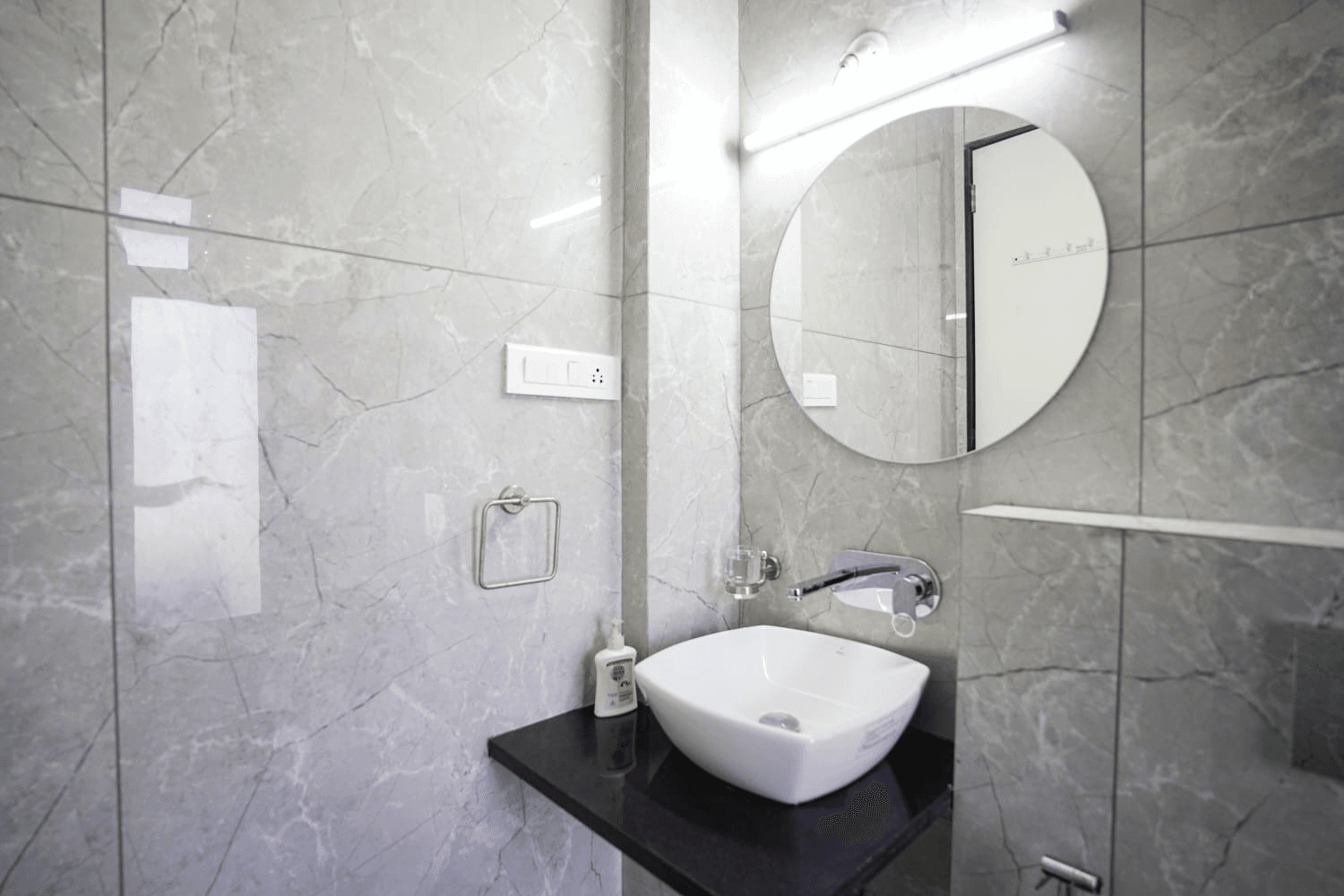 SparksFly kharghar apartment photo