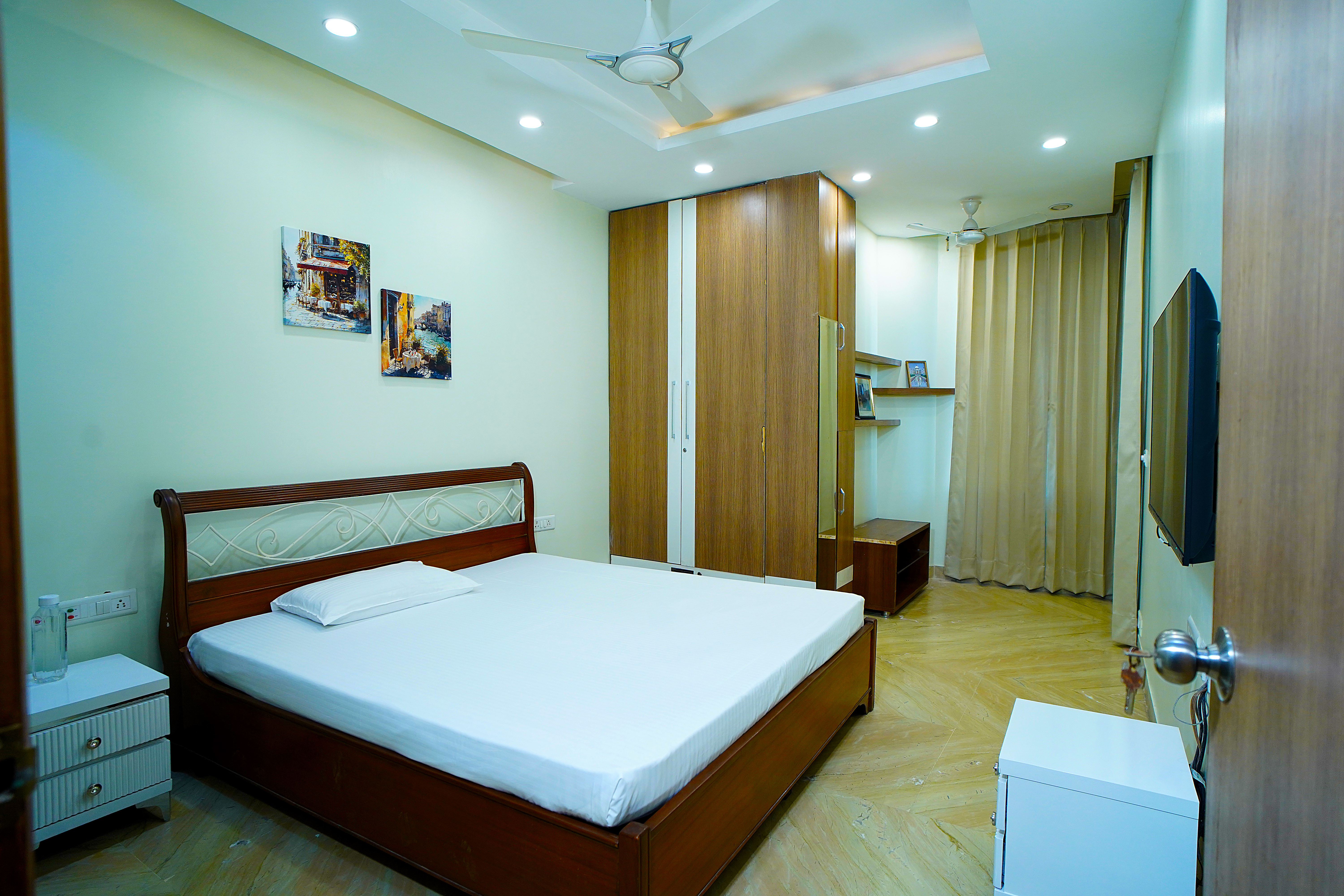 Delhi 3BHK Bedroom 2