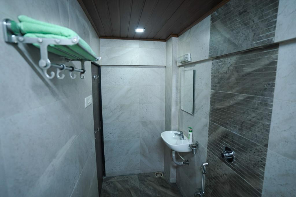 Bathroom 3